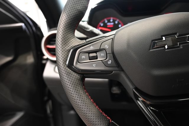 New 2026 Chevrolet Trax RS w/ Sunroof Package FWD image 23