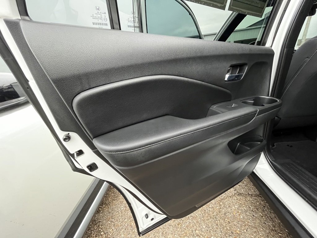 Used 2021 Honda Passport Sport image 15