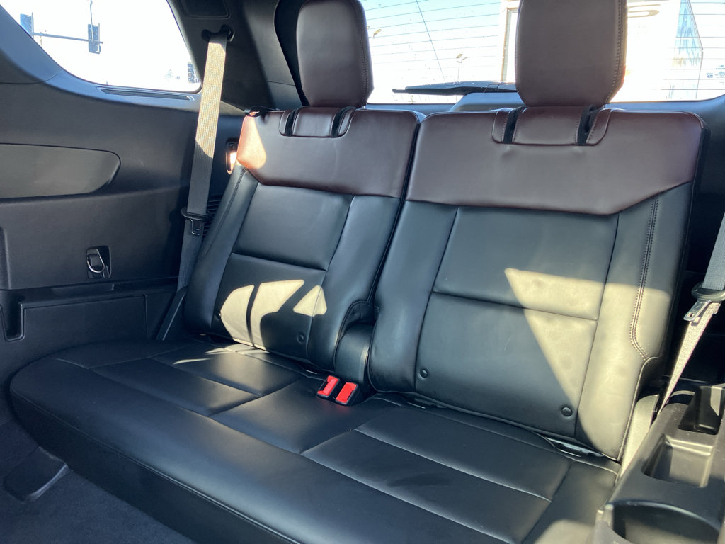 Used 2020 Ford Explorer Platinum w/ Premium Technology Package image 30