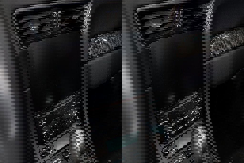 Used 2019 Porsche 911 Turbo S image 16