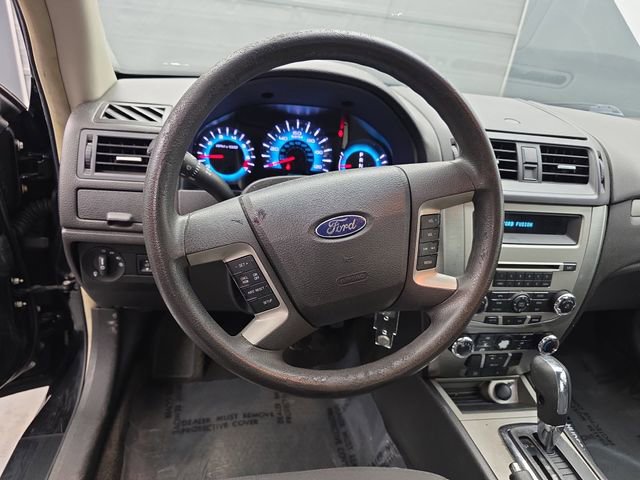 Used 2011 Ford Fusion SE image 17