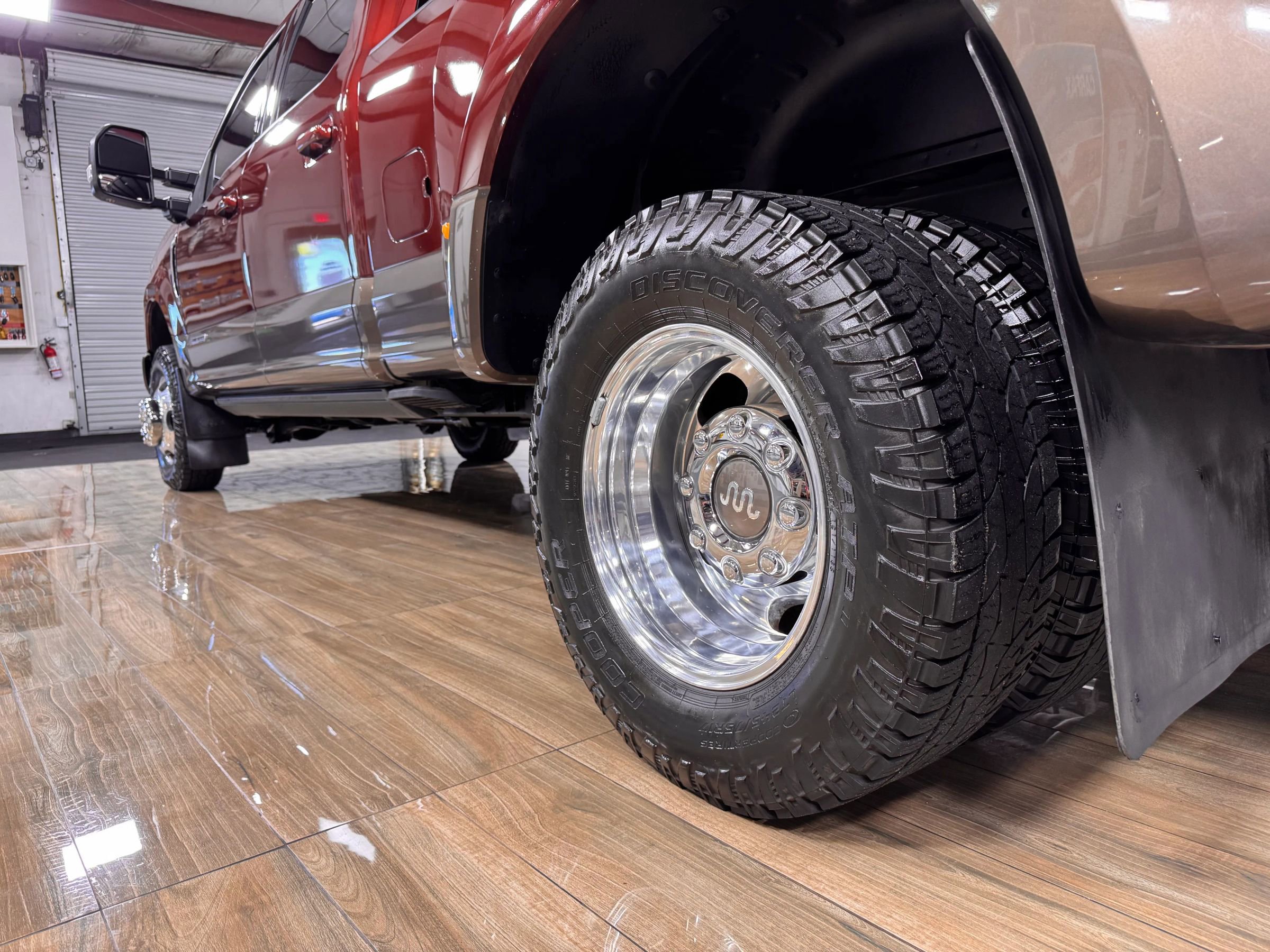 Used 2017 Ford F350 King Ranch w/ King Ranch Ultimate Package image 9