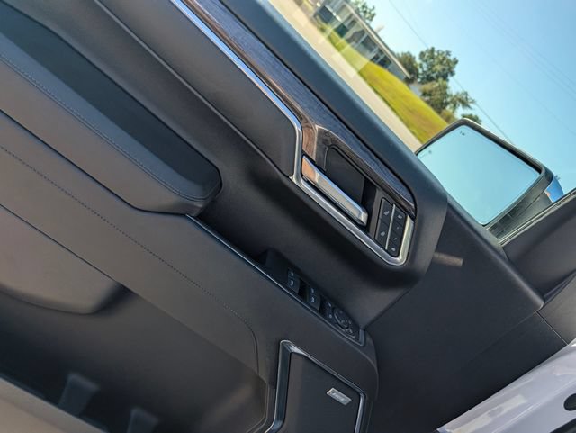 Used 2024 Chevrolet Silverado 1500 LTZ w/ Technology Package RWD image 11