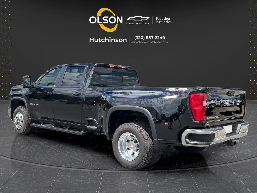 Used 2026 Chevrolet Silverado 3500 LT w/ All Star Edition AWD/4WD image 3
