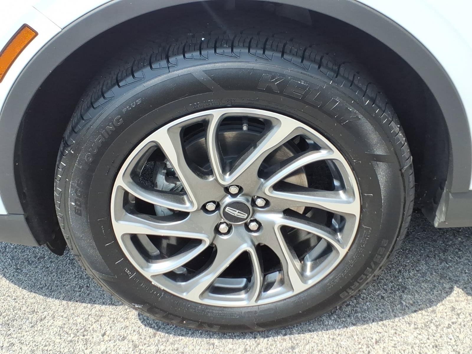 Certified 2022 Lincoln Corsair AWD w/ Equipment Group 101A image 9