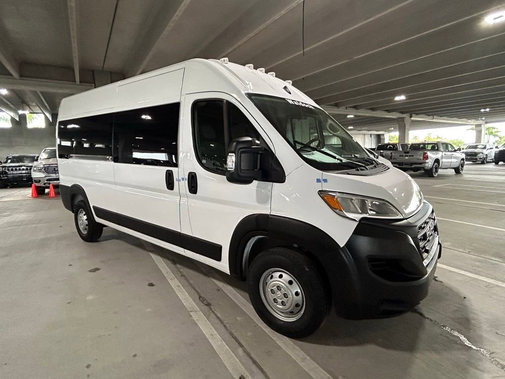 Used 2023 RAM ProMaster 2500 image 2