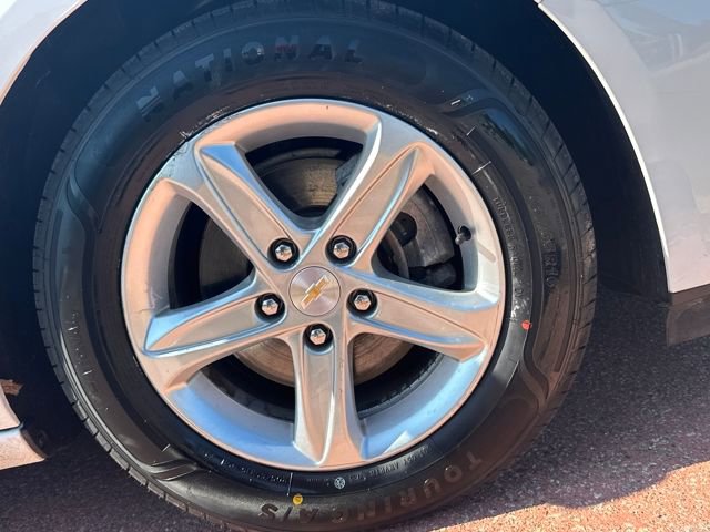 Used 2023 Chevrolet Malibu LS w/ Driver Confidence Package image 29