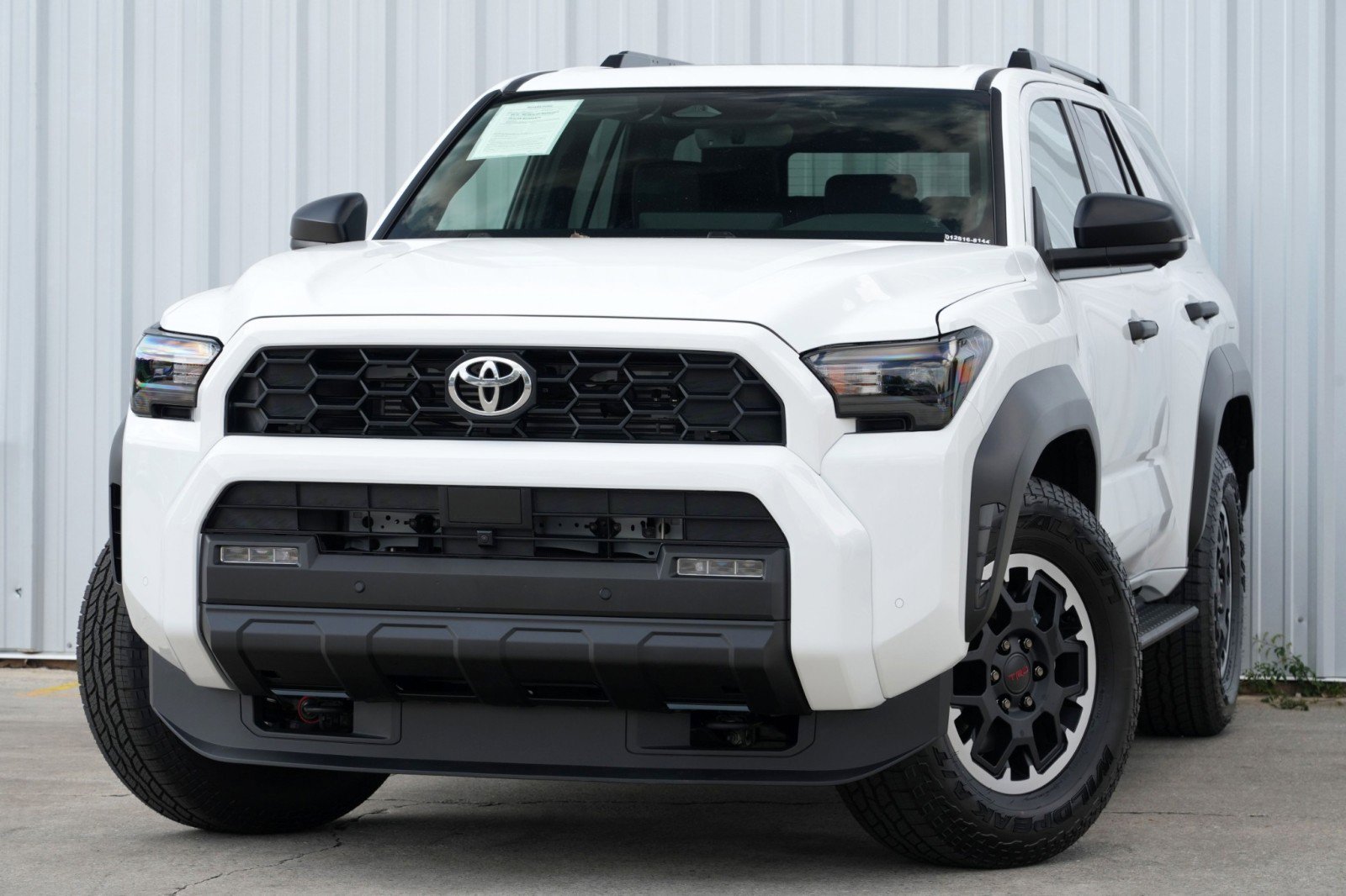 Used 2025 Toyota 4Runner TRD Off-Road image 3