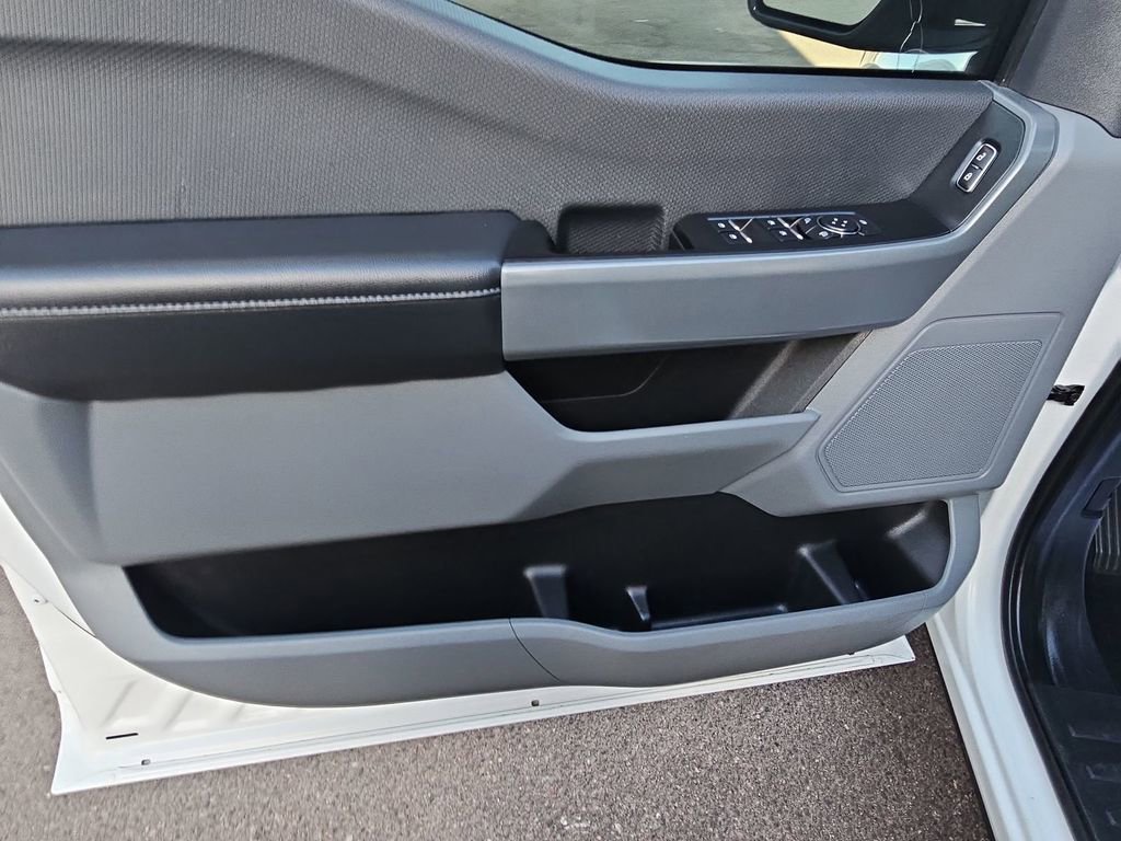 Used 2022 Ford F150 XLT w/ Trailer Tow Package image 13