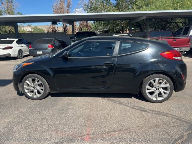 Used 2016 Hyundai Veloster image 6