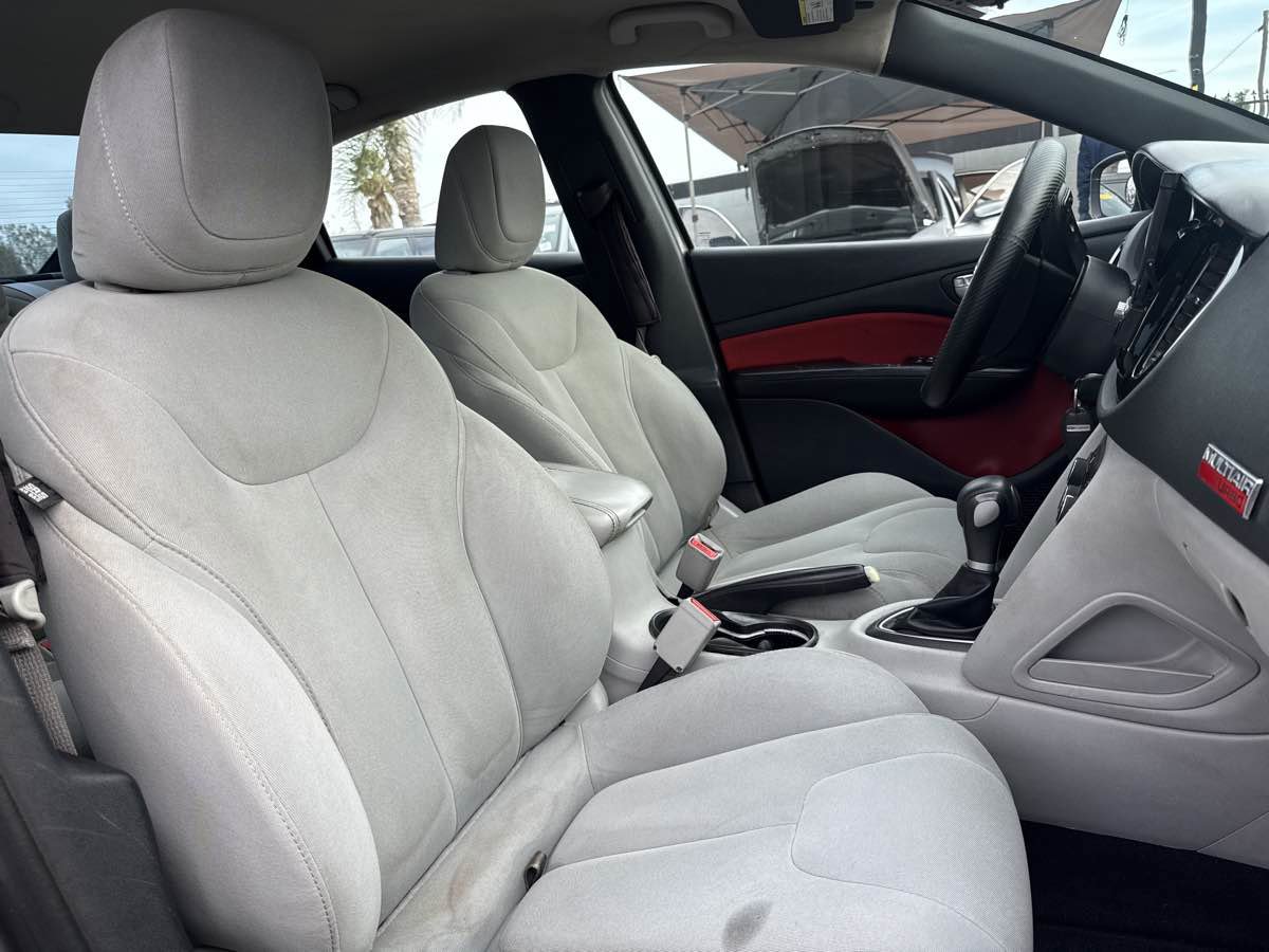 Used 2013 Dodge Dart SXT w/ Popular Equipment Group FWD image 16