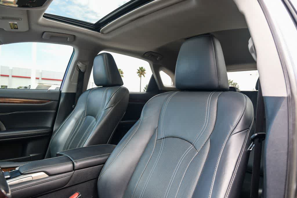 Used 2018 Lexus RX 350 FWD w/ Premium Package image 17