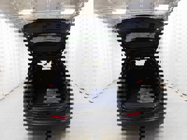 New 2025 Jeep Grand Cherokee Limited w/ Black Appearance Package image 15