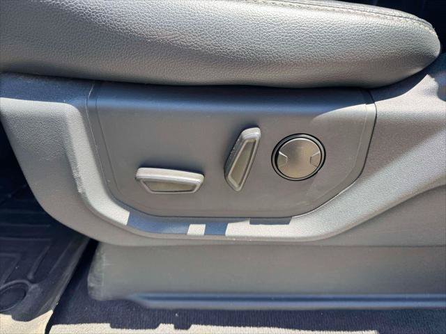 Used 2022 Ford F350 Lariat AWD/4WD image 17