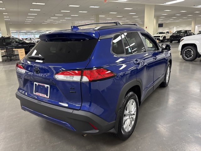 Certified 2024 Toyota Corolla Cross LE image 7