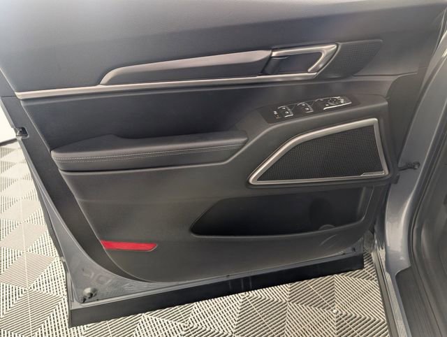 Used 2025 Kia Telluride S image 10