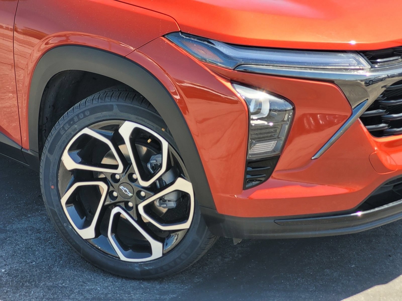 Used 2024 Chevrolet Trax RS FWD image 10