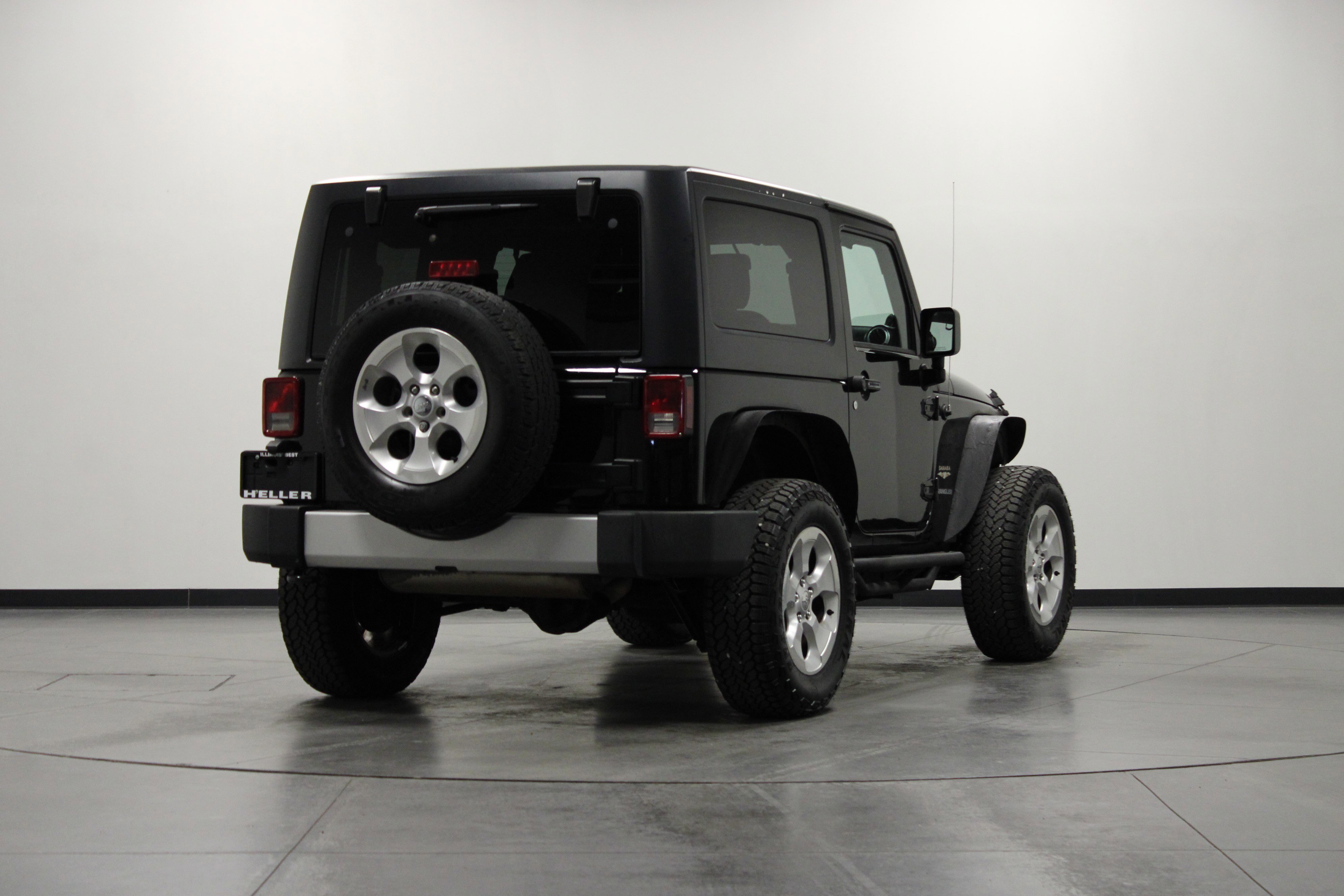 Used 2013 Jeep Wrangler Sahara w/ Connectivity Group image 4