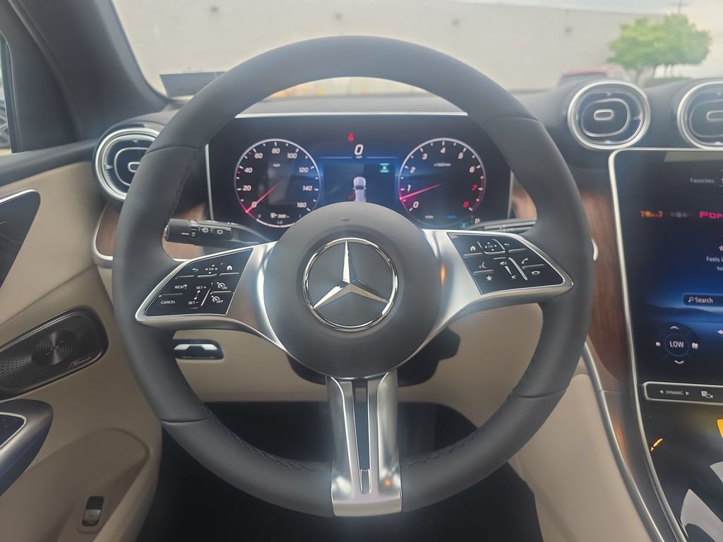 New 2026 Mercedes-Benz GLC 300 4MATIC image 12
