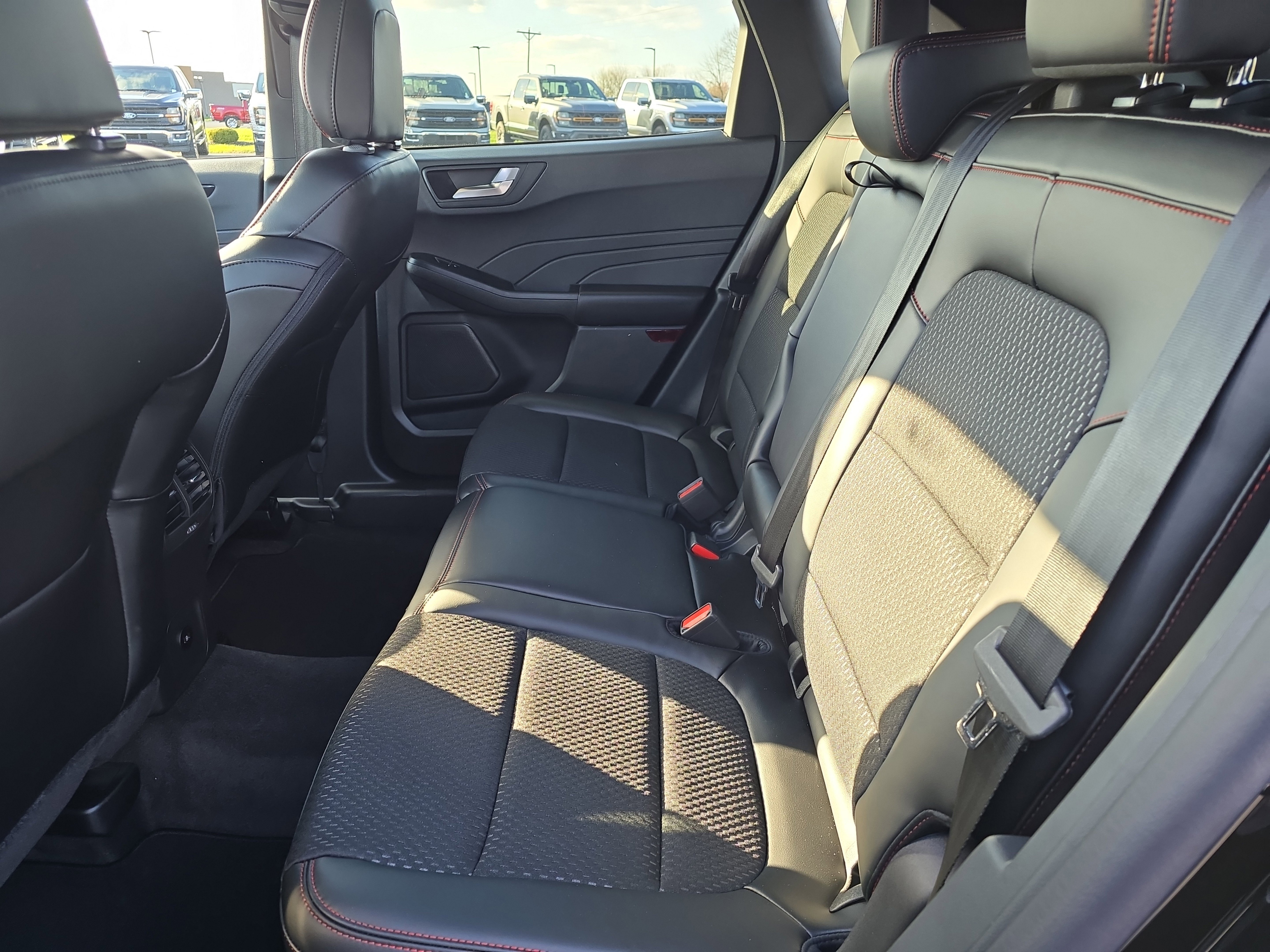 New 2025 Ford Escape ST-Line w/ Cold Weather Package image 11