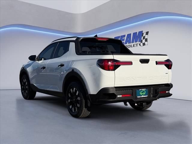 Used 2025 Hyundai Santa Cruz SEL AWD/4WD image 3