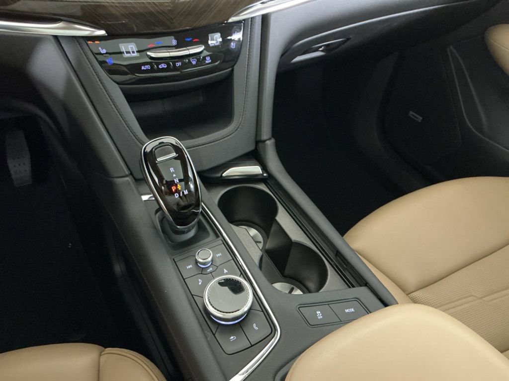 Used 2021 Cadillac XT6 Premium Luxury w/ Platinum Package image 12