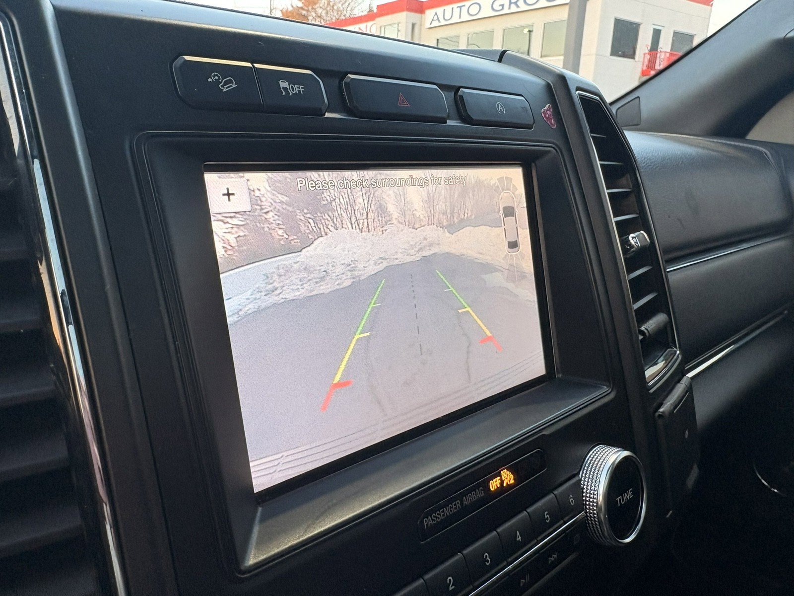 Used 2018 Ford Expedition Max Limited image 31