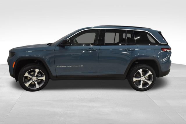 New 2026 Jeep Grand Cherokee Limited w/ Trailer Tow Package image 6