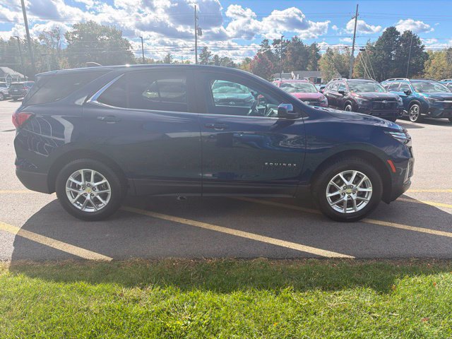 Used 2023 Chevrolet Equinox LT AWD/4WD image 4