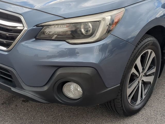 Used 2018 Subaru Outback 2.5i Limited AWD/4WD image 9
