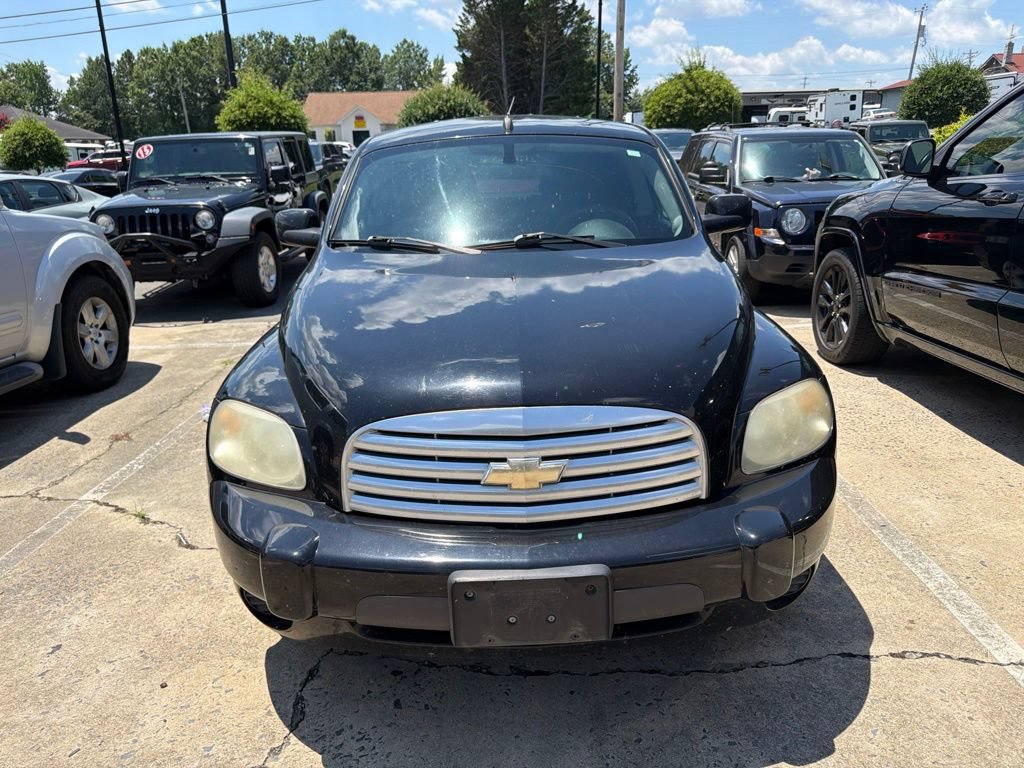 Used 2009 Chevrolet HHR LT FWD image 2