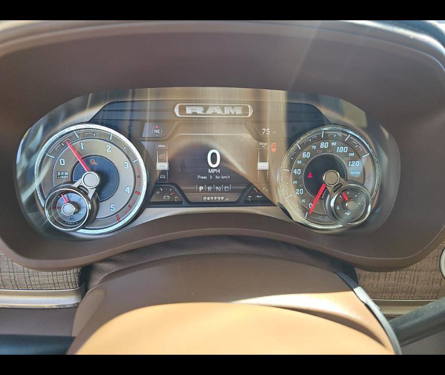 Used 2019 RAM 3500 Limited image 6