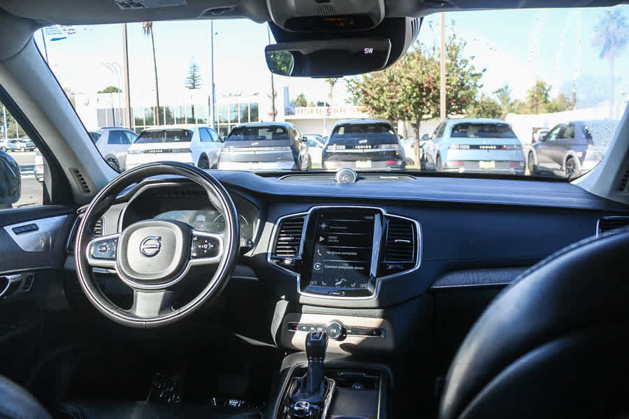 Used 2021 Volvo XC90 T6 Inscription w/ Advanced Package AWD/4WD image 16