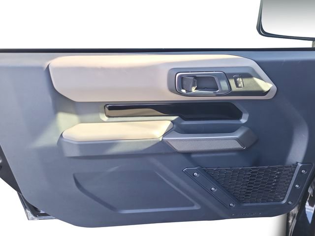 Used 2023 Ford Bronco Wildtrak image 10