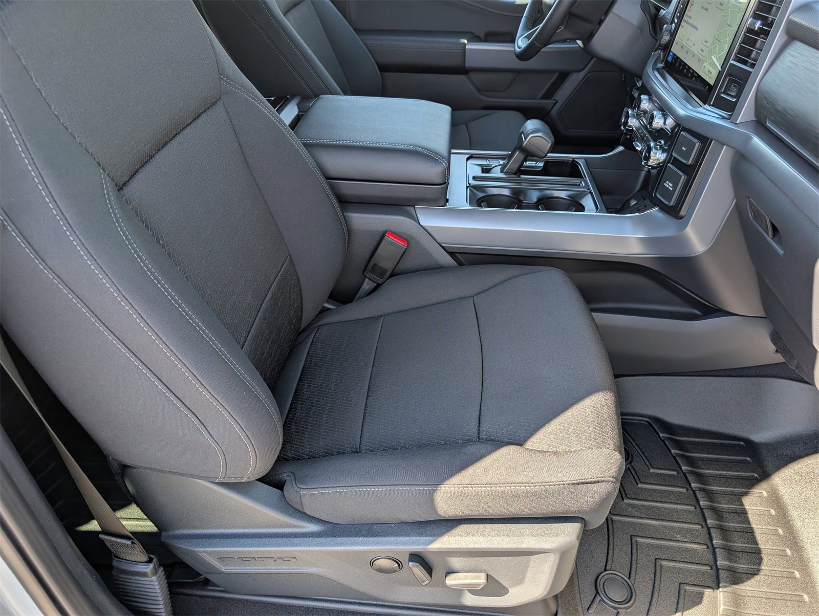 New 2026 Ford F150 XLT w/ Equipment Group 302A MID image 26