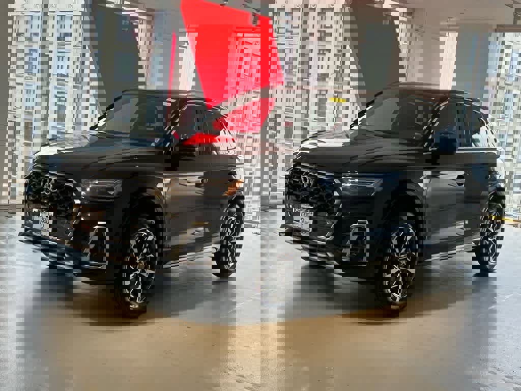 Certified 2025 Audi Q5 2.0T Premium Plus image 1