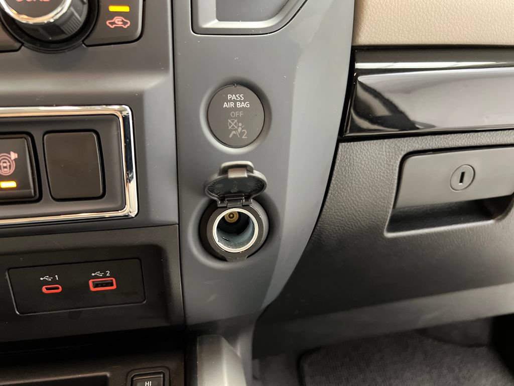 Used 2024 Nissan Titan SV w/ SV Convenience Package AWD/4WD image 53