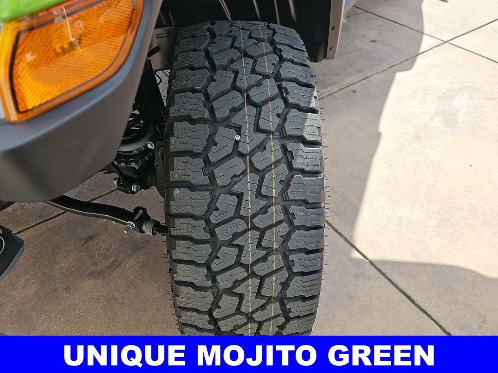 New 2025 Jeep Gladiator Mojave w/ Convenience Group image 34