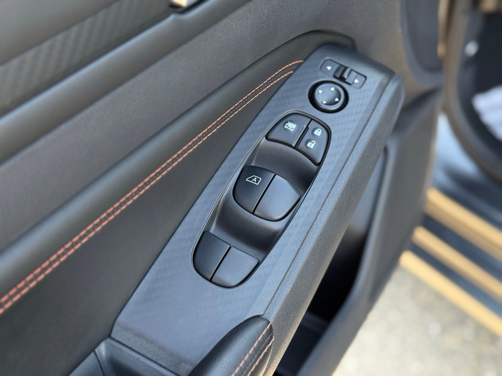 Used 2022 Nissan Altima 2.5 SR w/ Midnight Edition Package AWD/4WD image 15