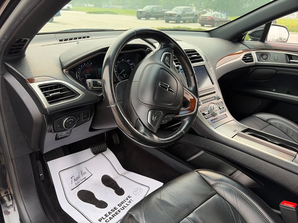 Used 2019 Lincoln MKZ Reserve AWD/4WD image 14