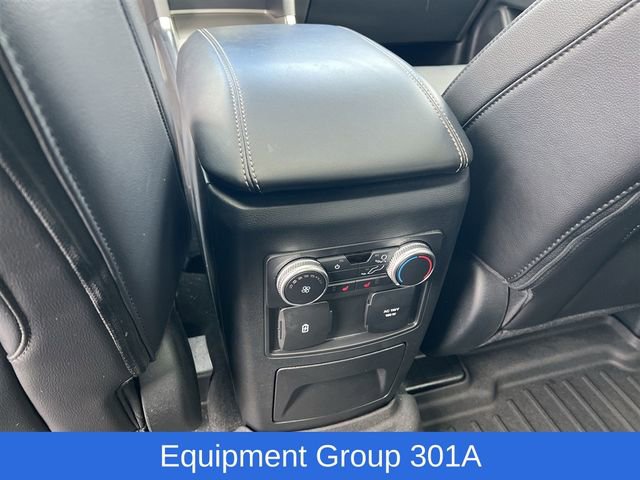 Used 2022 Ford Explorer Limited w/ Equipment Group 301A image 28