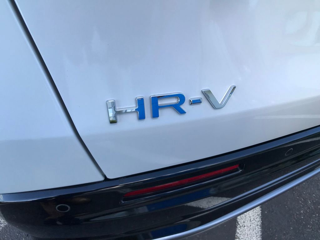 Certified 2025 Honda HR-V EX-L image 30