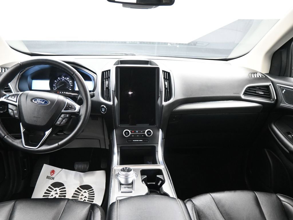 Certified 2022 Ford Edge Titanium AWD/4WD image 16