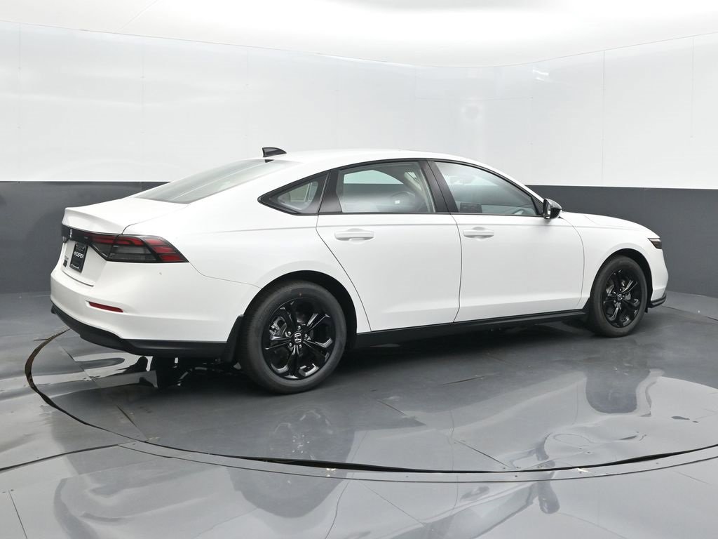 New 2025 Honda Accord SE image 22