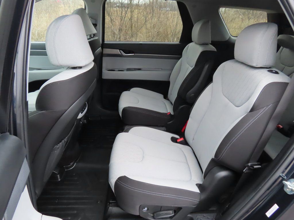 Used 2022 Hyundai Palisade SEL w/ Convenience Package image 26