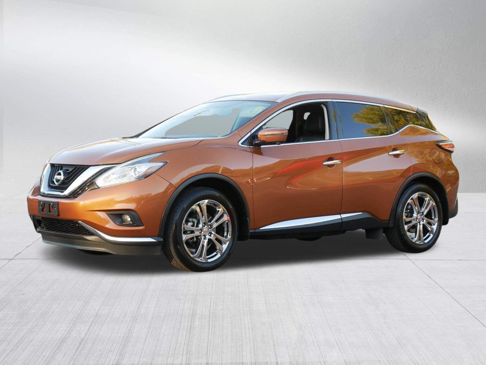 Used 2016 Nissan Murano Platinum w/ Platinum Technology Package AWD/4WD image 3