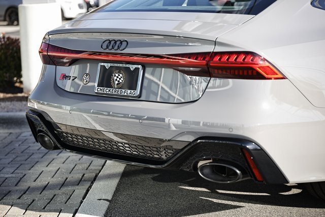 New 2026 Audi RS 7 Performance image 9