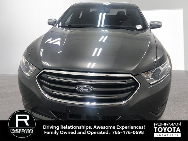 Used 2017 Ford Taurus Limited FWD image 10