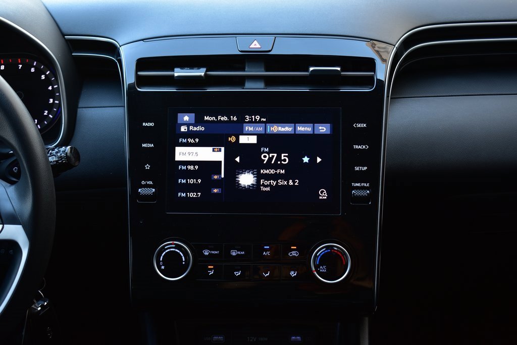 Used 2024 Hyundai Tucson SE image 29