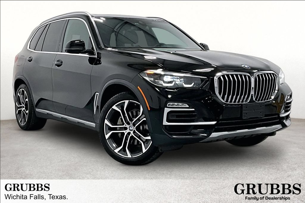 Used 2021 BMW X5 xDrive40i w/ Premium Package